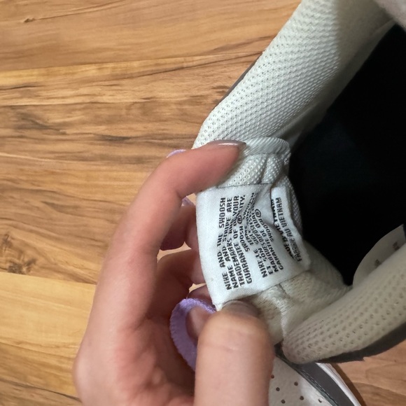 NIB Air Force 1 - Picture 8 of 9